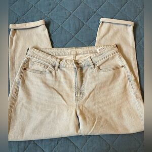 Womens Light Wash Jeans